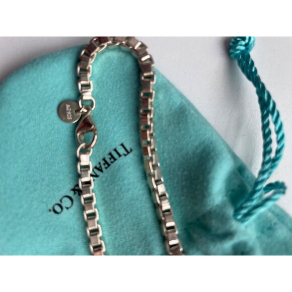Tiffany Sterling Silver Venetian Link Bracelet - Size Medium - Picture 2 of 6